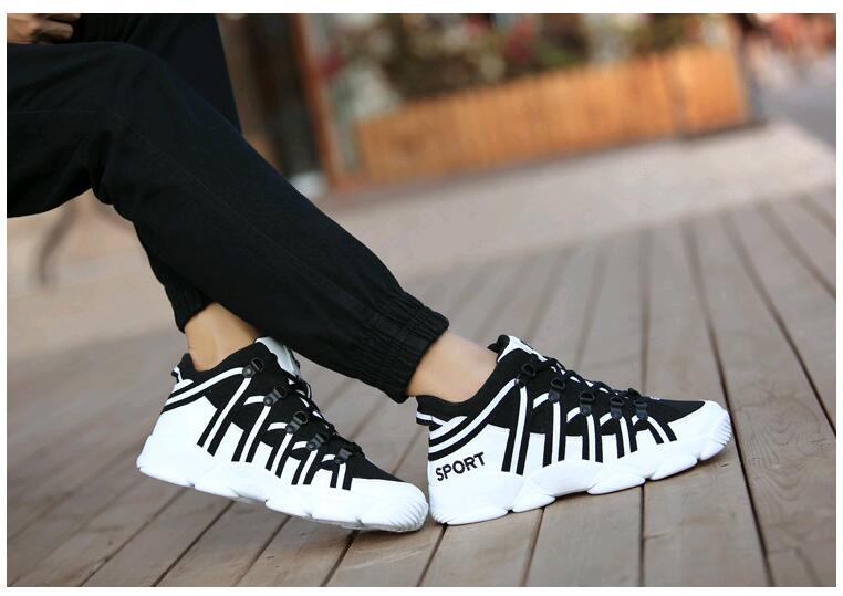 Mens Designer Lace Up Sneakers